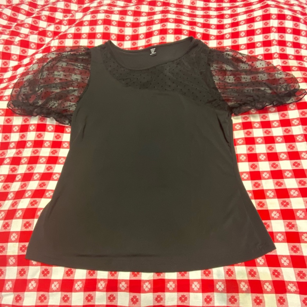 Brand new stretchy black top NWOT